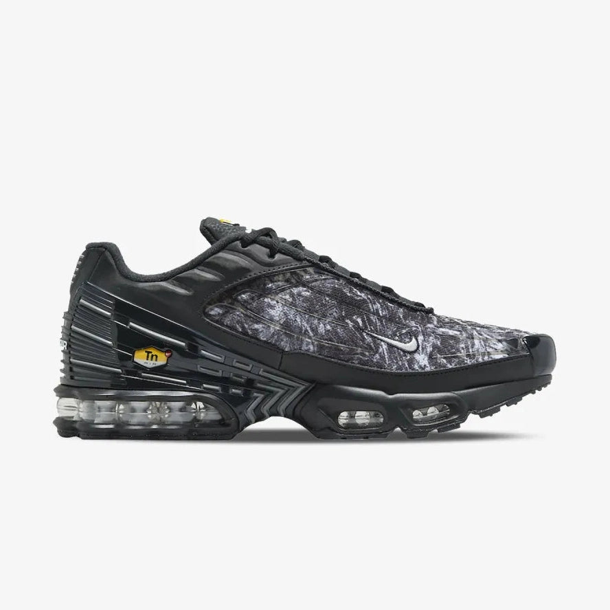 Nike Air Max Plus III AMP