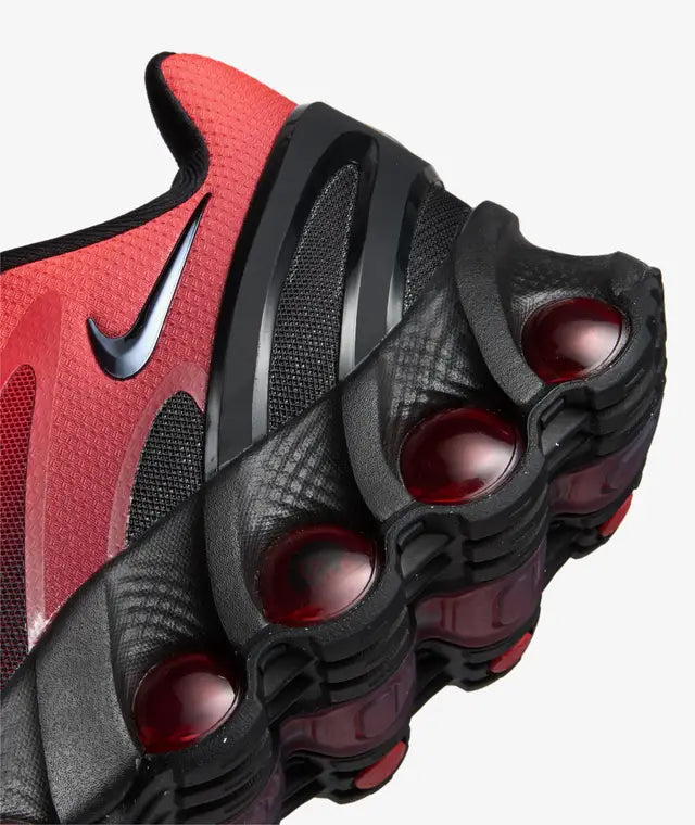 Nike Air Max DN8 Black Bright Crimson