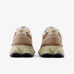 New Balance 9060 Sparrow