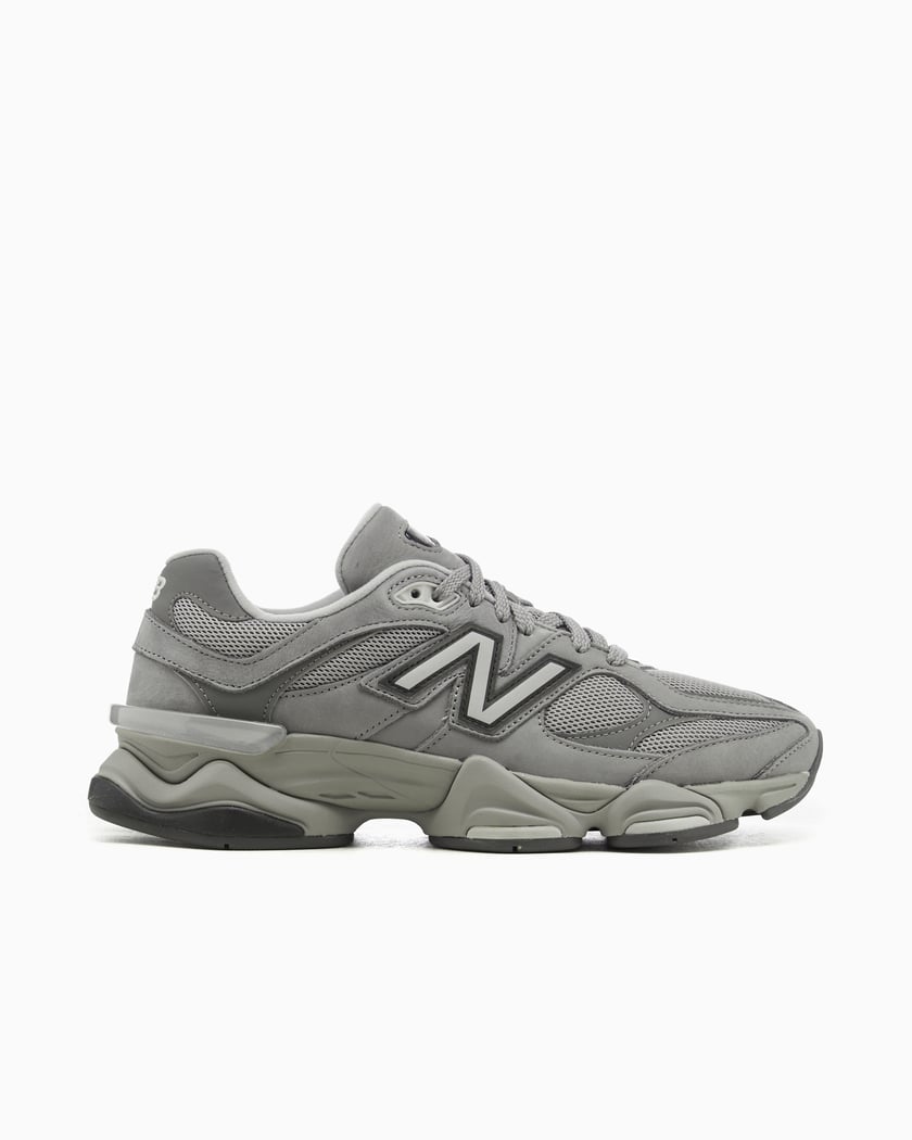 New Balance 9060 Gray