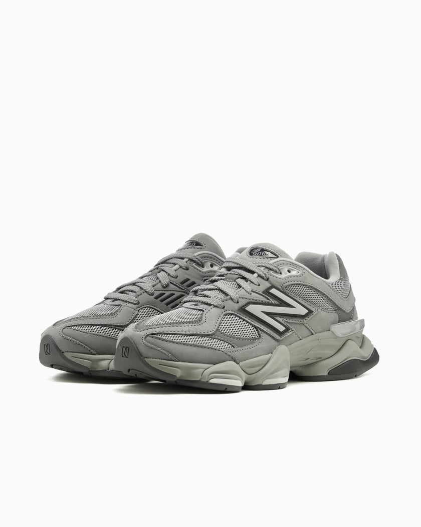New Balance 9060 Gray