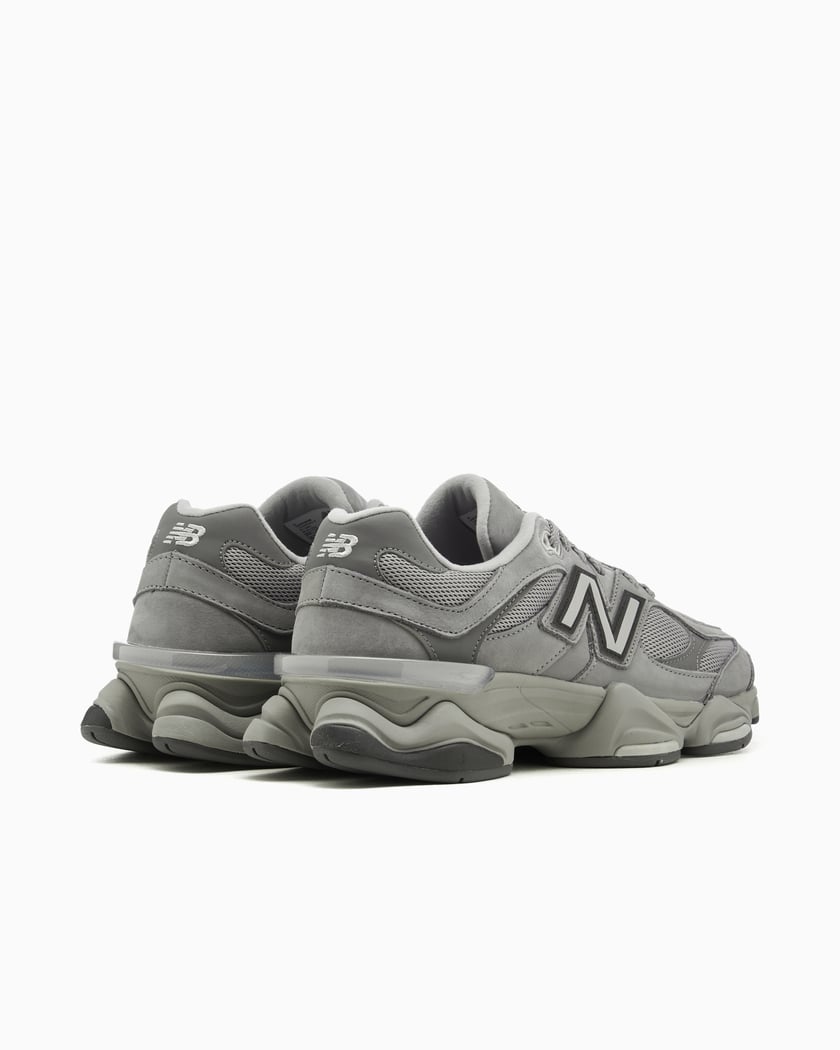 New Balance 9060 Gray
